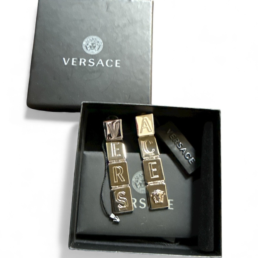 Versace X Dua Lipa Silver dangle earrings! NEW IN BOX - Picture 6 of 6